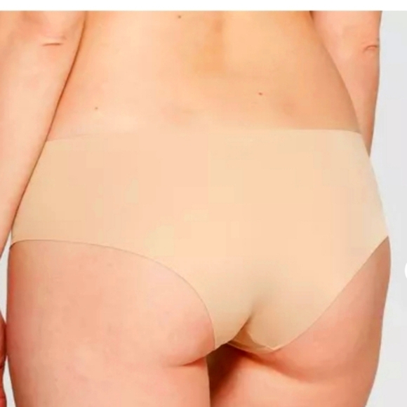 Second Skin Panties Smooth Seamless Baby Blue Or Beige, In Keepsake Box - Picture 2 of 6